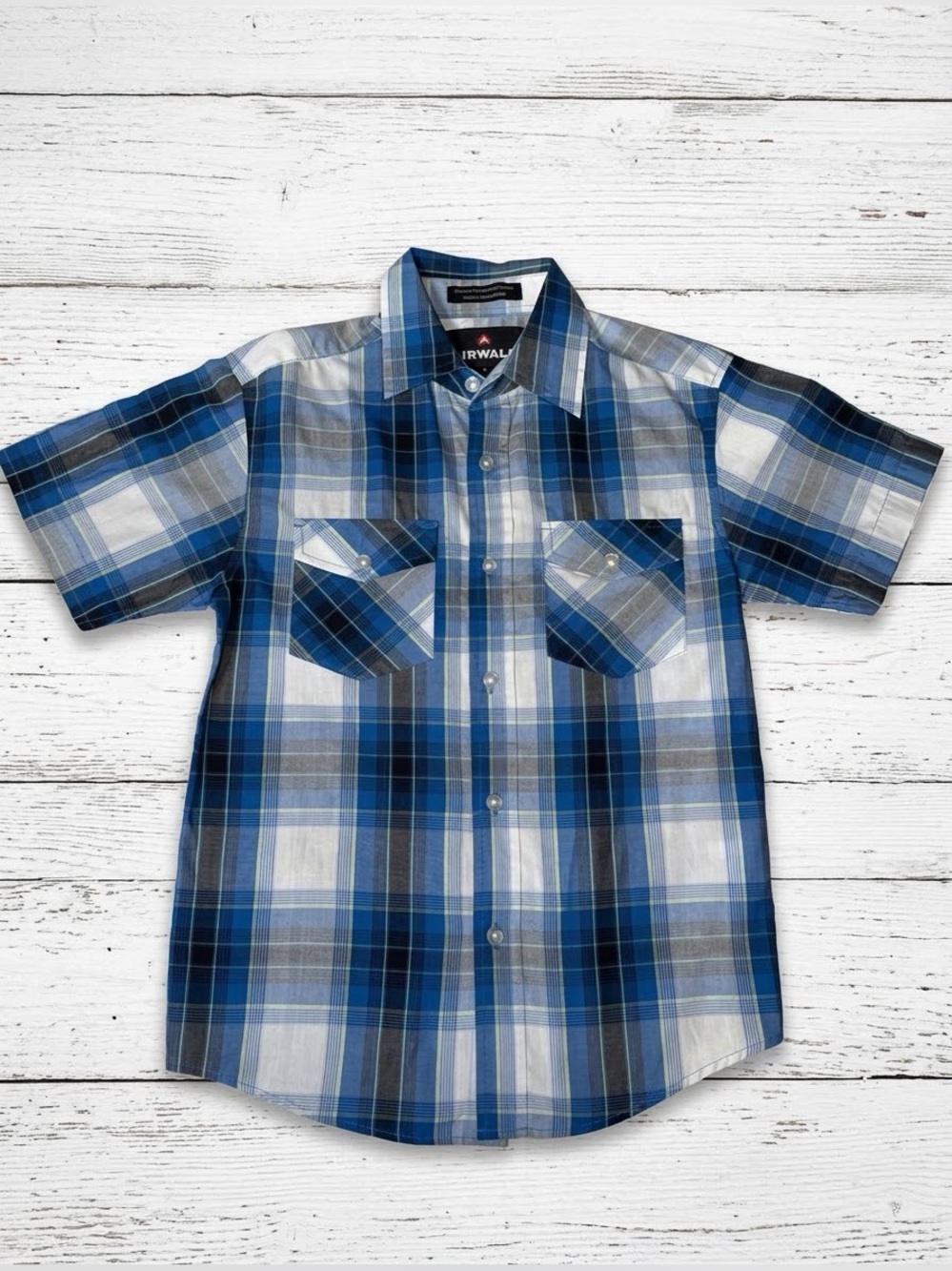 Airwalk Boys Size 8 Short Sleeve Blue Plaid Button Down Shirt Classic Pockets